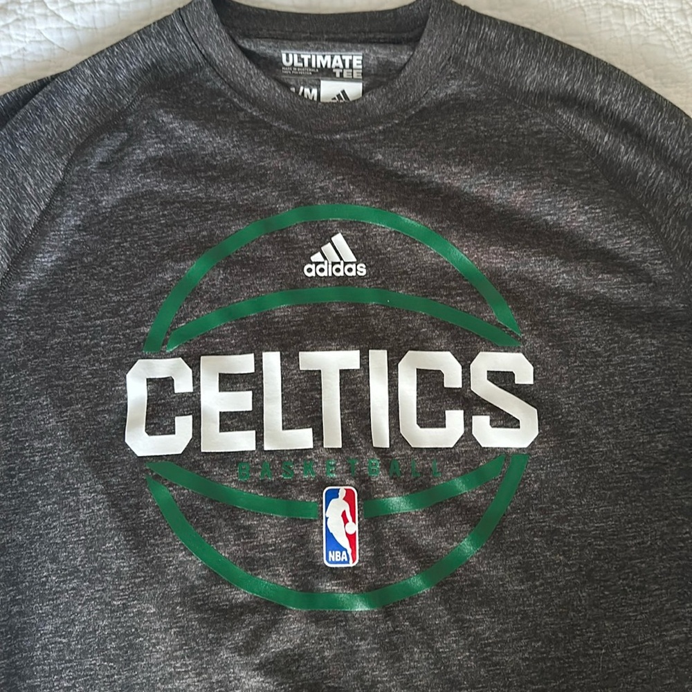 Adidas Ultimate tee dri fit long sleeve medium Boston Celtics NBA - Picture 2 of 3